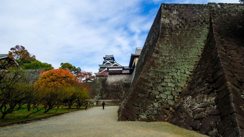 Un viaggio in Giappone tra tradizione, natura e misteri dalla prefettura di Kumamoto
