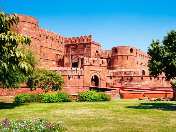 Esplorare il Forte Rosso di Delhi, simbolo della storia imperiale indiana
