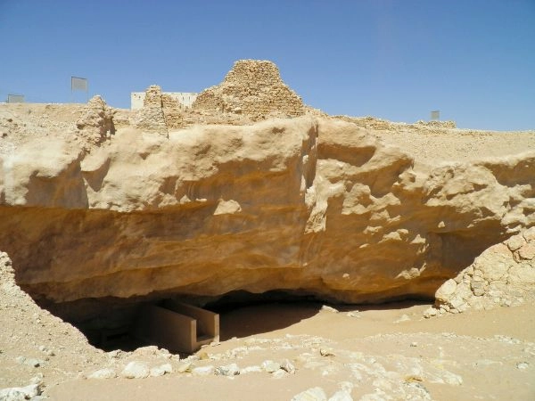 Raggiungere Ubar, l’antica città perduta tra le dune del deserto omanita