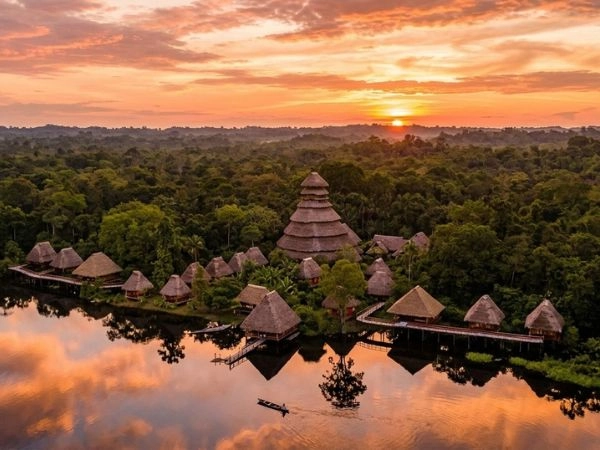 Napo Wildlife Center è uno degli eco-lodge più rinomati dell'Ecuador