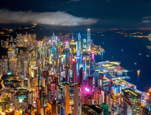 Hong Kong significa porto profumato, poetico no?