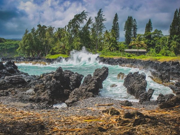 Esplorare l’isola di Kawe, scrigno di biodiversità marina nelle acque cristalline di Raja Ampat