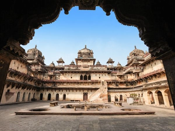 Visitare il Jehangir Mahal a Orchha, gioiello architettonico dell’India medievale