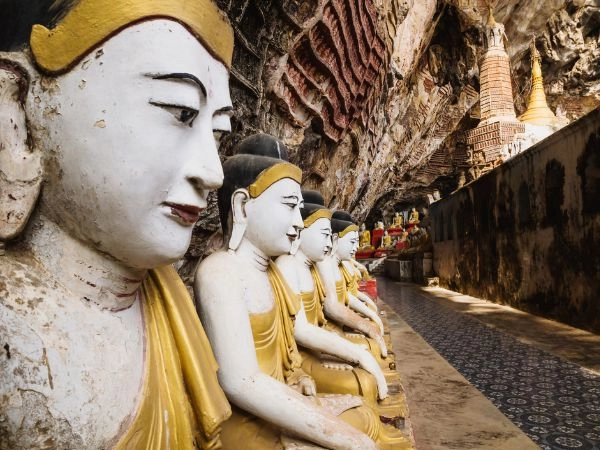 Le Grotte di Kawgun sono un sito storico e religioso di grande importanza