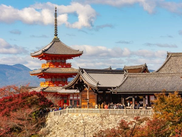 Visitare il Kiyomizu-dera, tempio di Kyoto famoso per la terrazza panoramica affacciata sulla città