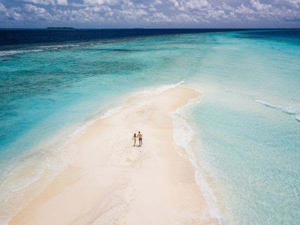 Coppia in spiaggia