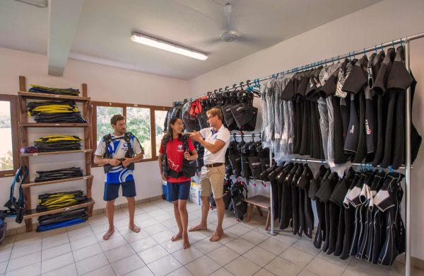 centro-diving-nel-famoso-resord-Emerald-alle-isole-Maldive